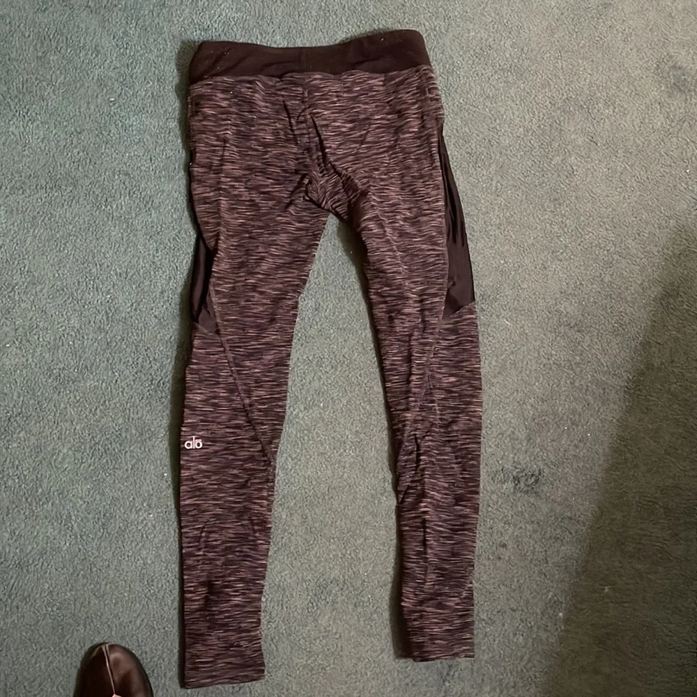 Alo yoga leggings - used